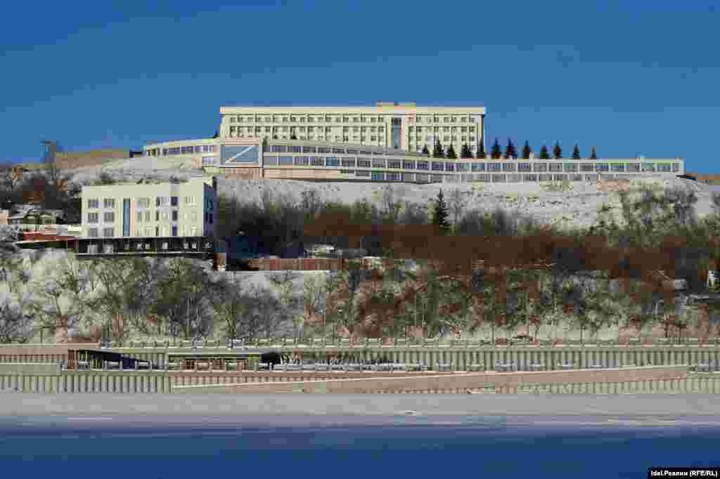 Дом республики (башк. Республика йорто) — главное правительственное здание Республики Башкортостан 