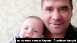 Дмитрий Карань с младшим сыном