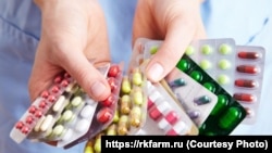 В Україні діє держпрограма реімбурсації вартості лікарських засобів. Вона поширюється на понад 400 препаратів