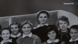 Хто в школі був закоханий у Зеленського? Хто в школі був закоханий у Зеленського?