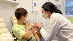 Чехія почала вакцинувати дітей від 5 років проти COVID-19: чи є ажіотаж та що роблять ті, хто проти? (відео) Чехія почала вакцинувати дітей від 5 років проти COVID-19: чи є ажіотаж та що роблять ті, хто проти? (відео)