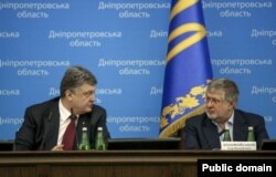 Петро Порошенко та Ігор Коломойський. Дніпропетровськ, 26 березня 2015 року