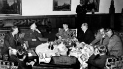 Лицом к событию. Дракон всегда хочет жрать Лицом к событию. Дракон всегда хочет жрать