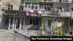 Депутат стверджує, що, за попередніми даними, наразі в Ізюмі лишається близько 10 тисяч мирних жителів