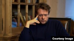 Пітер Померанцев