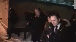 Светлана Давыдова выходит из СИЗО "Лефортово" Светлана Давыдова выходит из СИЗО "Лефортово"