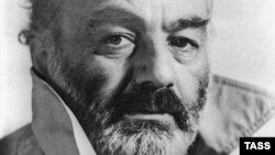 Сергій Параджанов