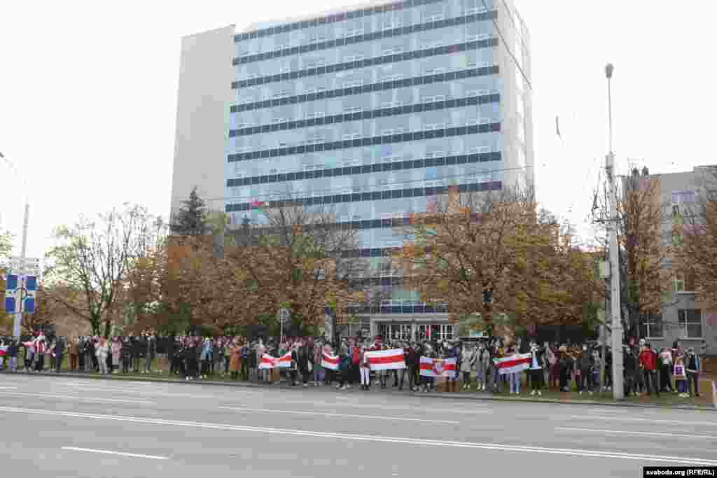 Студенти БДЕУ пройшли маршем Партизанським проспектом