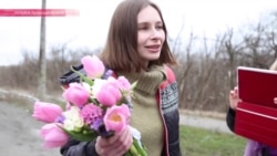 "Я отвыкла от нормальной жизни": "ЛНР" передала Киеву журналистку Варфоломееву "Я отвыкла от нормальной жизни": "ЛНР" передала Киеву журналистку Варфоломееву