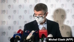 Premierul ceh, Andrei Babis, spune că cei 18 diplomați ruși ar fi , de fapt, spioni.