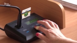 Кобзона позбавили звання «почесного громадянина» Слов’янська (відео) Кобзона позбавили звання «почесного громадянина» Слов’янська (відео)