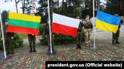 Військові України, Польщі та Литви на території спільного українсько-польсько-литовського військового підрозділу «ЛитПолУкрбриг». Люблін, 22 лютого 2019 року