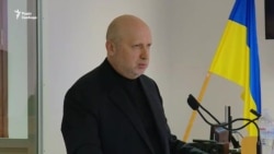 Треба було заспокоювати людей, що армія нас захистить – Турчинов на суді над Януковичем (відео) Треба було заспокоювати людей, що армія нас захистить – Турчинов на суді над Януковичем (відео)