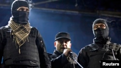 Дмитрий Ярош на митинге на площади Независимости в Киеве