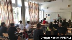 Zimski raspust će trajati do 20. januara, kada počinje drugo polugodište.