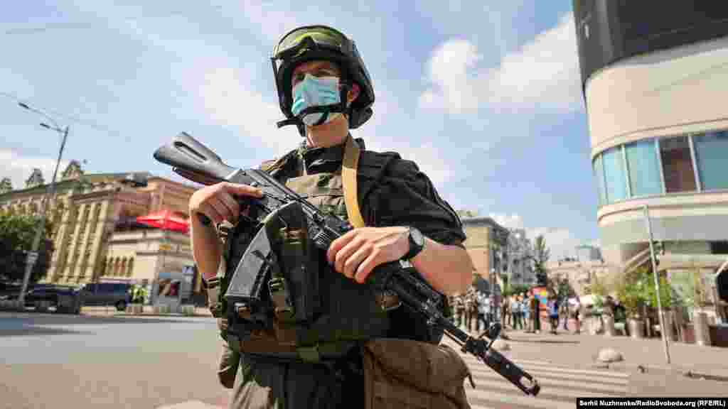 «Був відпрацьований механізм звільнення заручників, яких умовні терористи захопили у синагозі столиці», – зазначається у повідомленні у фейсбуці ГУ СБУ у місті Києві та Київській області