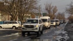 ОБСЄ допомагає, але зарано закінчує роботу – жителі прифронтового Виноградного (відео) ОБСЄ допомагає, але зарано закінчує роботу – жителі прифронтового Виноградного (відео)