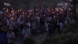 Опозиція в Угорщині протестує проти чергового візиту Путіна (відео) Опозиція в Угорщині протестує проти чергового візиту Путіна (відео)