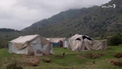 د منځنۍ کورمې اغېزمن په خپلو پیسو کورونه جوړوي د منځنۍ کورمې اغېزمن په خپلو پیسو کورونه جوړوي