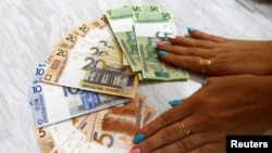 Новые белорусские рубли