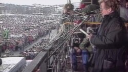 Бархатная революция: 30 лет спустя Бархатная революция: 30 лет спустя