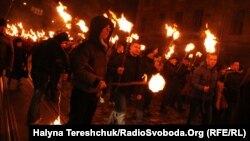 Факельна хода на честь Степана Бандери, Львів, 1 січня 2014 року