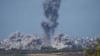 Дим піднімається після ізраїльського авіаудару в Cекторі Гази, 15 жовтня 2023 року 