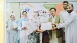 په امتحاناتو کې د نقلونو مخنیوي سره کرپشن ختمیدی شي په امتحاناتو کې د نقلونو مخنیوي سره کرپشن ختمیدی شي