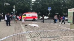 У Фінляндії повідомили про двох загиблих і не менш ніж шість поранених унаслідок нападу в Турку (відео) У Фінляндії повідомили про двох загиблих і не менш ніж шість поранених унаслідок нападу в Турку (відео)