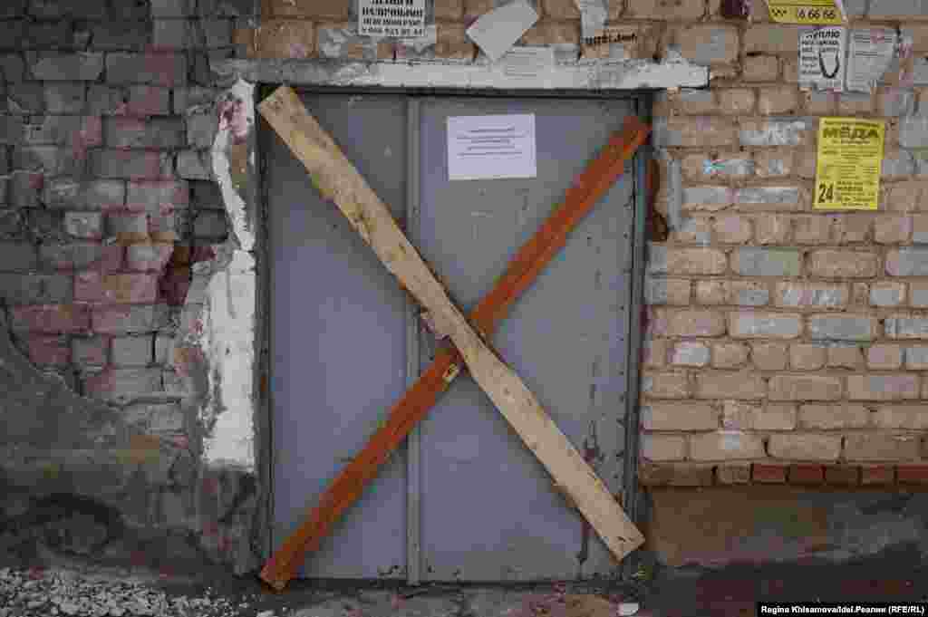 Дом по Гоголя 45а, где в пятницу обрушилась часть несущей стены. 