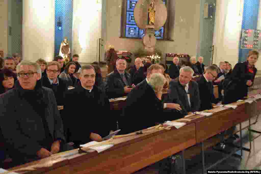 Серед учасників церемонії – німецькі політики та дипломати