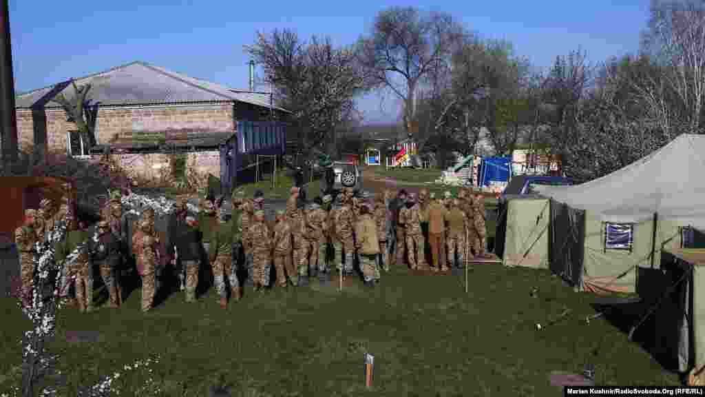 Черга на спеціальній дільниці у Кримському