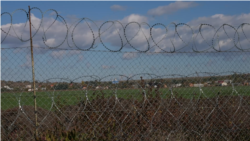 «Здають» місцеві або ловлять дрони: як чоловіки тікають з України. Говоримо з ДПСУ та бійцем в СЗЧ «Здають» місцеві або ловлять дрони: як чоловіки тікають з України. Говоримо з ДПСУ та бійцем в СЗЧ