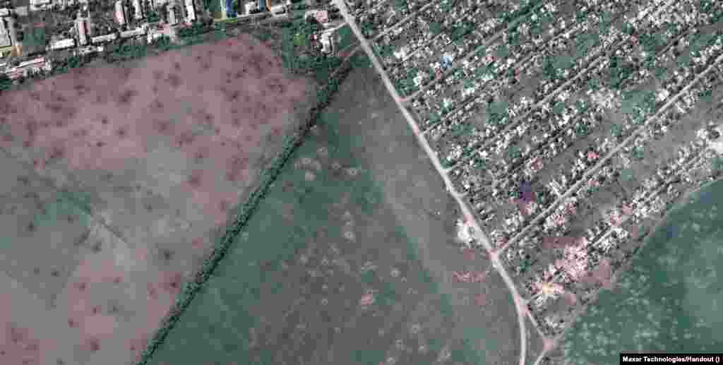 На супутниковому знімку Лимана Донецької області видно вирви від артилерійських обстрілів на полях та зруйновані будівлі. Фото: Satellite image ©2022 Maxar Technologies. 25 травня 2022 року. За даними FAO, щонайменше 30% імпорту пшениці п'ятдесятьма країнами світу  залежать від Росії та України. Серед них країни на Близькому Сході та в Північній Африці: Ліван, Єгипет, Лівія, Оман, Саудівська Аравія, Ємен, Туніс, Іран, Йорданія та Марокко  