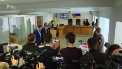 Януковича знову допитуватимуть через відеозв’язок. Прокуратура проти (відео) Януковича знову допитуватимуть через відеозв’язок. Прокуратура проти (відео)