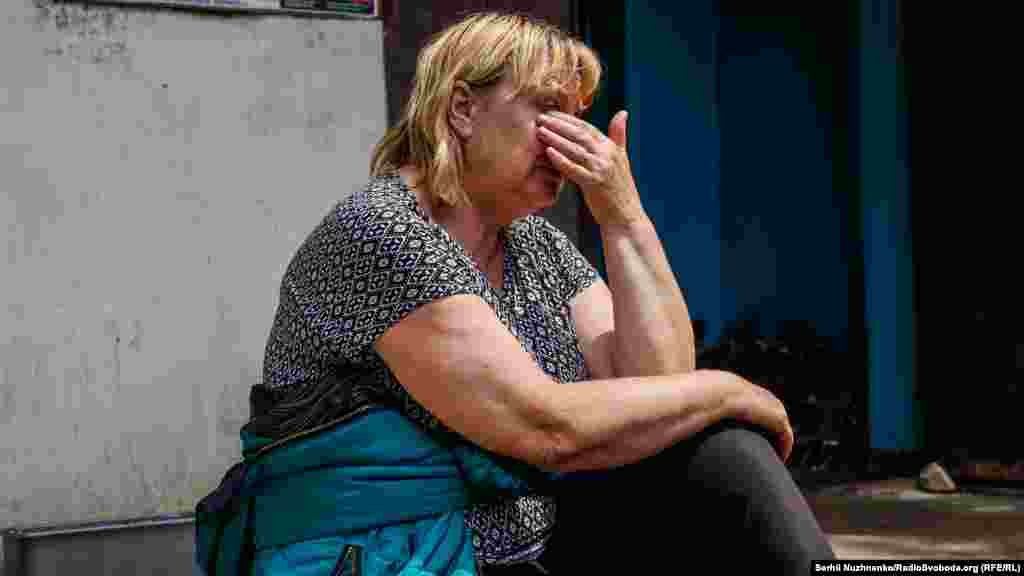 «В місті залишається близько 20 тисяч мирних мешканців, раніше було приблизно 97 тисяч населення», -- повідомив 2 червня у телемарафоні голова міської військово-цивільної адміністрації Олександр Заїка