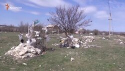 Крым продолжают заваливать мусором (видео) Крым продолжают заваливать мусором (видео)
