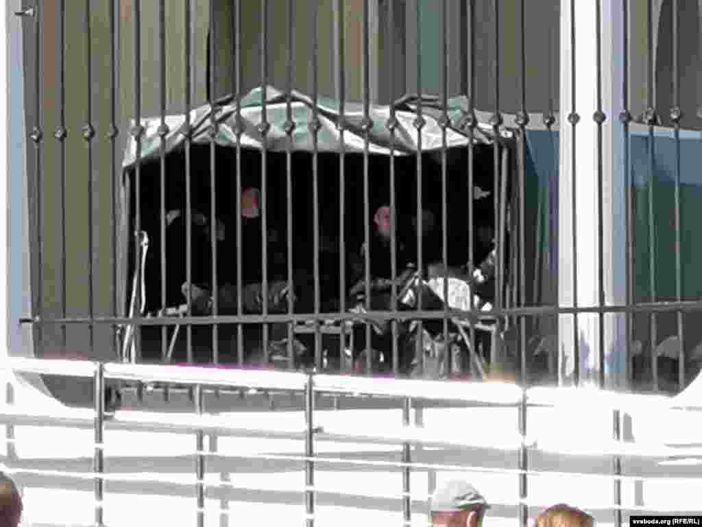 Неподалік від місця проведення акції