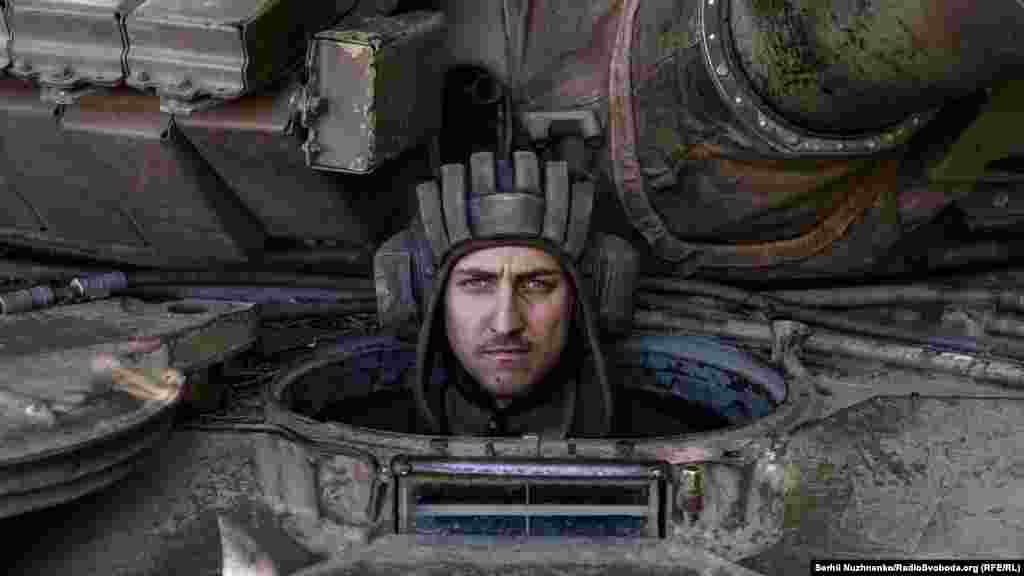 Юрий – механик-водитель танка на боевых позициях. Донбасс, июнь 2022 года