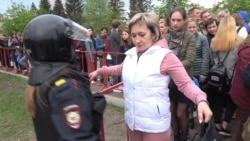 Лицом к событию. Как Путин гасит протест Лицом к событию. Как Путин гасит протест