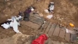 Вырытое российскими военными в Ягодном укрепление для бронетехники Вырытое российскими военными в Ягодном укрепление для бронетехники