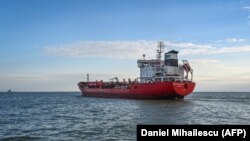 Ще близько 90 чекають на рейд Сулінського каналу. Фото ілюстративне