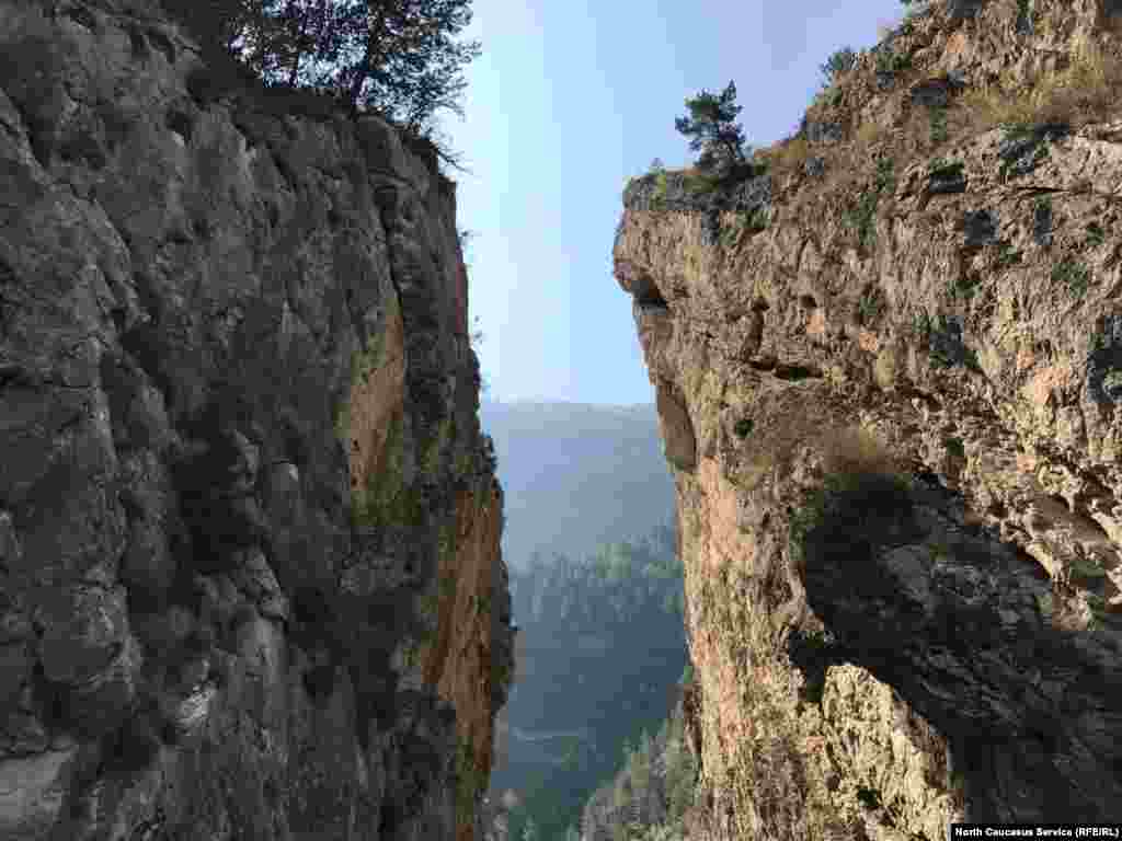 Первые «ворота» в Карадахскую теснину