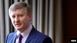 Рінат Ахметов