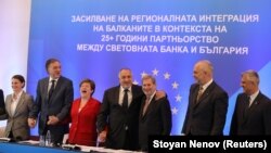 Керівники Болгарії, ЄС та балканських країн на міжнародній конференції в Софії, грудень 2017 року