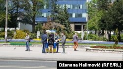 Ako je preporuka stranačkog šefa za posao ustaljena praksa u SDA, zašto ne bi bila i za sve građane BiH: Emir Suljagić