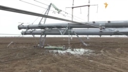 Крим і далі без світла через підрив електроопор на Херсонщині (відео) Крим і далі без світла через підрив електроопор на Херсонщині (відео)