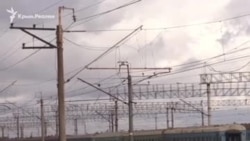 Ржавый «Крым» – вагоны «Укрзализныци» за забором (видео) Ржавый «Крым» – вагоны «Укрзализныци» за забором (видео)