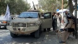 Hiljade ljudi pokušavaju pobjeći iz talibanskog Avganistana Hiljade ljudi pokušavaju pobjeći iz talibanskog Avganistana