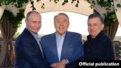 Президенты РФ, Казахстана и Узбекистана: Путин, Назарбаев и Мирзиёев. 20 октября 2018 года